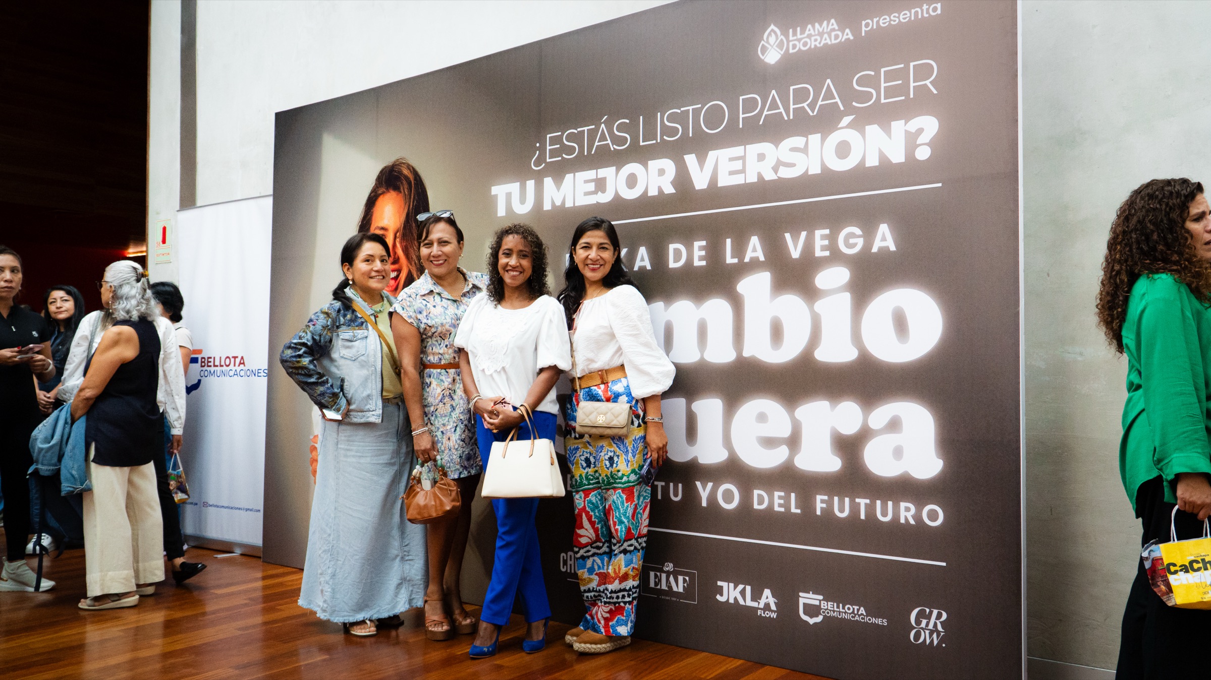 Fotografía del evento Cambio y Fuera